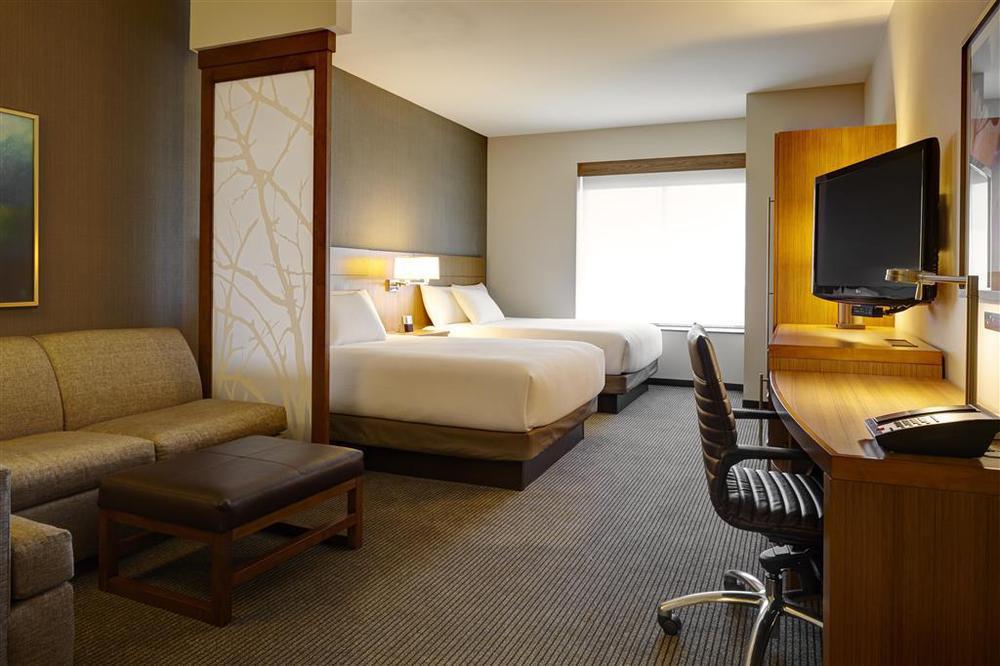 Hyatt Place Flushing/Lga Airport Ню Йорк Стая снимка